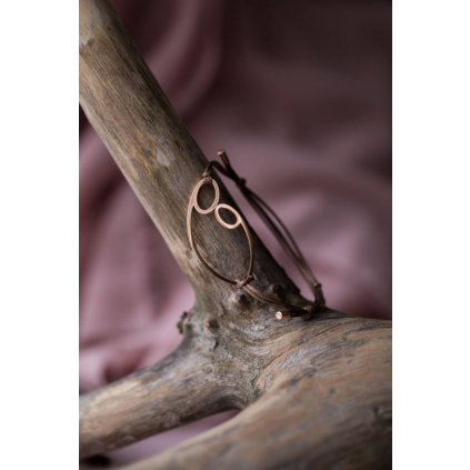 elegantny naramok rose gold